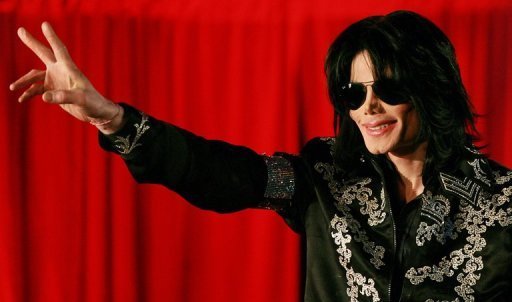 Les 12 jures qui decideront du sort du medecin de Michael Jackson, dont le proces commencera mardi a Los Angeles, ont ete selectionnes vendredi, a annonce la cour superieure de Los Angeles.