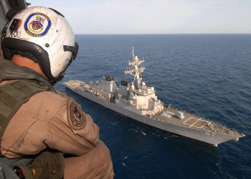 Le principal suspect dans l'attentat contre le navire militaire americain USS Cole en 2000 au Yemen, Abd-Al-Rahim Al-Nachiri, a ete renvoye devant un tribunal militaire d'exception a Guantanamo, a annonce mercredi le Pentagone.