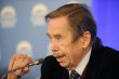 R&eacute;p. tch&egrave;que: Vaclav Havel sort de la convalescence pour f&ecirc;ter ses 75 ans