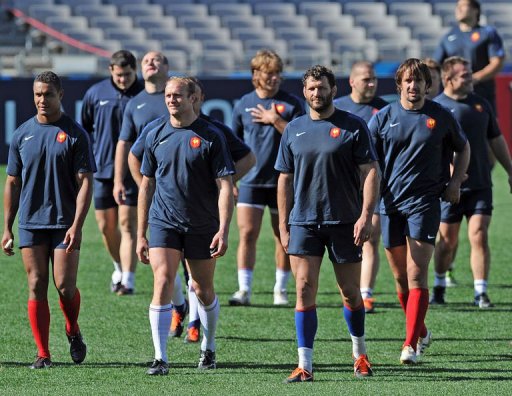Mondial de rugby: la France joue son avenir face &agrave; l'Angleterre
