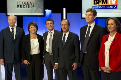 De leur cote, les six candidats -- Martine Aubry, Francois Hollande, Arnaud Montebourg, Segolene Royal, Manuel Valls et le radical de gauche Jean-Michel Baylet -- faisaient presque tous campagne jusqu'au bout.