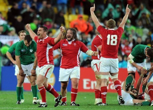 Mondial de rugby: France et pays de Galles premiers qualifi&eacute;s pour les demies
