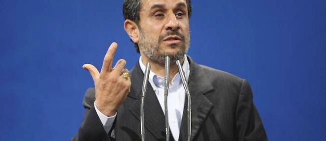 L'AIEA a "sacrifie sa reputation en reprenant les affirmations invalides des Etats-Unis", a declare Mahmoud Ahmadinejad apres la publication par l'agence d'un rapport sur le nucleaire iranien.