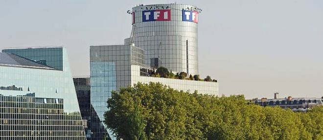 La tour TF1, a Boulogne-Billancourt.