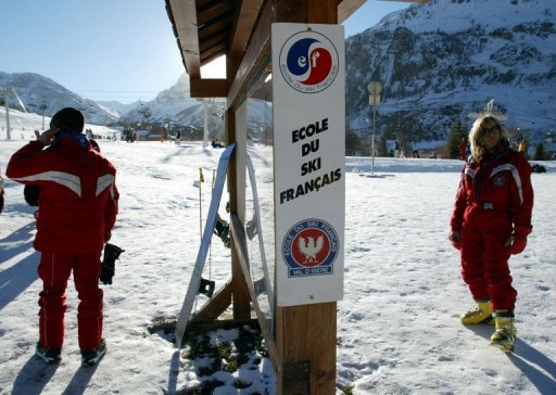 Première en France: une école de ski en procès pour ...