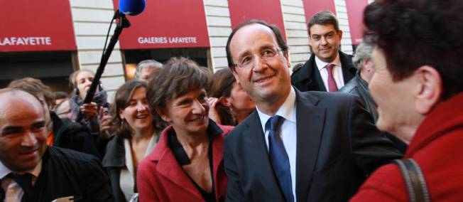Hollande reprend un souffle de jeunesse sur le terrain