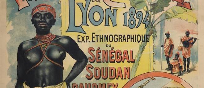 "Villages senegalais et dahomeens. Troupe de 160 indigenes. Exposition ethnographique", lors de l'Exposition coloniale de Lyon en 1894.