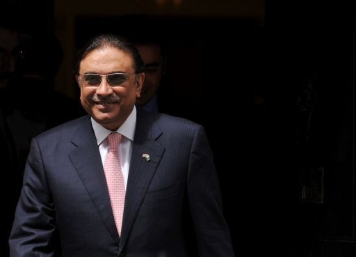 Pakistan: le pr&eacute;sident Zardari va rester en observation &agrave; l'h&ocirc;pital de Duba&iuml;