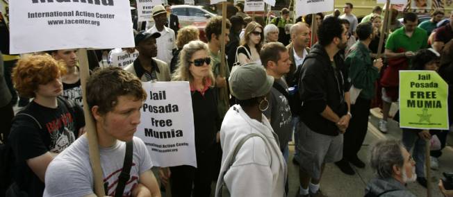 &Eacute;tats-Unis : Mumia Abu-Jamal &eacute;chappera &agrave; la peine de mort