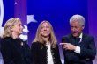La discr&egrave;te Chelsea Clinton sort de l'ombre