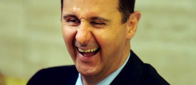 L'information de la fuite de Bachar el-Assad, devoilee sur Twitter, s'est revelee n'etre qu'une rumeur.