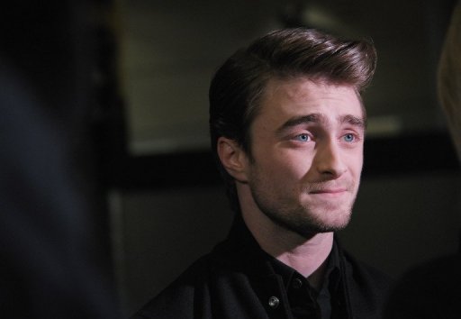 L'acteur britannique Daniel Radcliffe, qui a prete ses traits pendant dix ans au jeune sorcier Harry Potter, tourne la page avec le film d'epouvante "La dame en noir", bien decide a convaincre le public qu'il est "un acteur a part entiere et pas seulement un personnage".