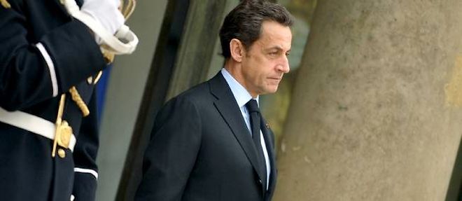 Nicolas Sarkozy arrive a la fin du mandat presidentiel 2007-2012.