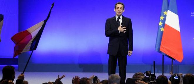 Nicolas Sarkozy lors de son premier meeting de candidat, a Annecy.