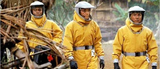 Image extraite du film "Alerte" de Wolfgang Pertersen, avec Dustin Hoffman, ou une epidemie de virus mortel est introduite (ici accidentellement) dans la petite ville de Cedar Creek en Californie.