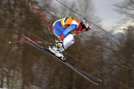 Le Suisse Beat Feuz est au pied de la piste olympique de Kvitfjell ou il doit imperativement profiter de deux super-G, vendredi et dimanche, et d'une descente, samedi, pour reprendre la tete au classement de la Coupe du monde de ski alpin.