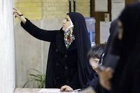 Les Iraniens appel&eacute;s aux urnes