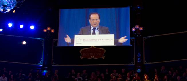 Hollande plaide pour &quot;une Europe plus solide, solidaire et sociale&quot;