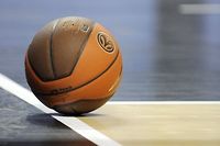 Basket: Villeurbanne s'enfonce &agrave; Paris, Orl&eacute;ans gagne &agrave; Roanne