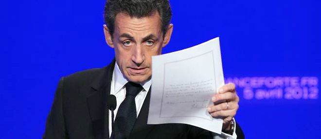 Nicolas Sarkozy a presente le 5 avril a la presse la lettre qu'il a ecrite aux Francais.