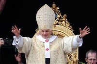 &Agrave; P&acirc;ques, le pape lance des appels pour la Syrie et les chr&eacute;tiens &quot;pers&eacute;cut&eacute;s&quot;
