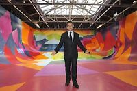 Sarkozy inaugure le Palais de Tokyo r&eacute;nov&eacute; d&eacute;di&eacute; &agrave; l'art contemporain