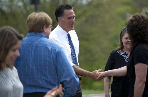 M. Romney a toutes les chances de remporter l'investiture du parti republicain et de faire face au president democrate Barack Obama lors de l'election du 6 novembre, depuis le retrait la semaine derniere de son principal adversaire, l'ultraconservateur Rick Santorum.