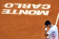Tennis: les Fran&ccedil;ais au top &agrave; Monte-Carlo, douleur et &eacute;motion pour Djokovic