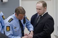 Norv&egrave;ge: Breivik pr&eacute;sente des excuses tr&egrave;s partielles