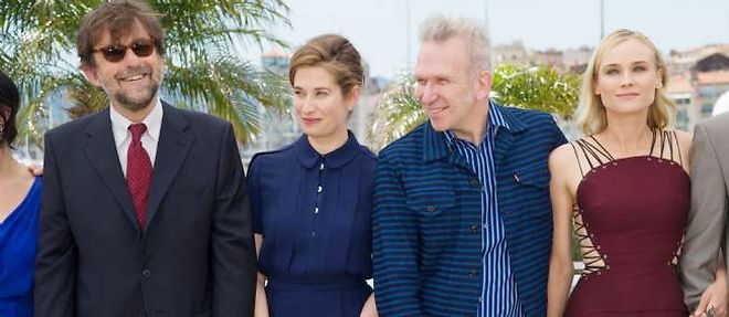 Nanni Moretti, Emmanuelle Devos, Jean Paul Gautier et Diane Kruger, membres du jury du 65e Festival de Cannes, qui a ouvert ses portes mercredi.