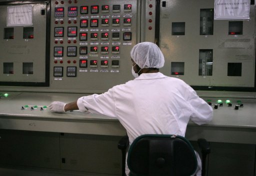 L'Agence internationale de l'energie atomique (AIEA) a decouvert des traces d'uranium enrichi a un niveau de purete superieur a la limite de 20% sur le site nucleaire souterrain de Fordo, selon un rapport de l'agence diffuse vendredi.