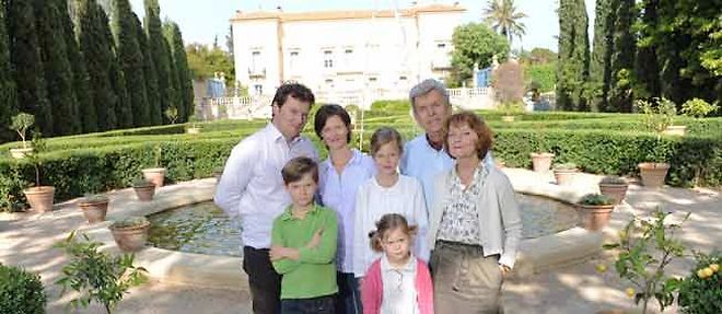 La famille Colbert, jusqu'au petits enfants.