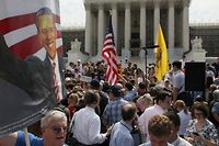 Etats-Unis: la Cour supr&ecirc;me valide la loi sur l'assurance maladie, Obama crie victoire