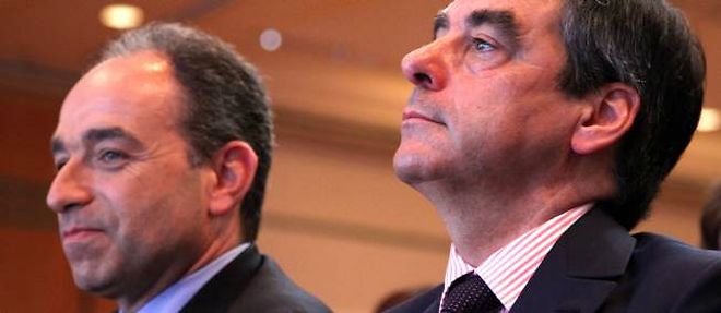 Jean-Francois Cope et Francois Fillon vont s'affronter pour la presidence de l'UMP.