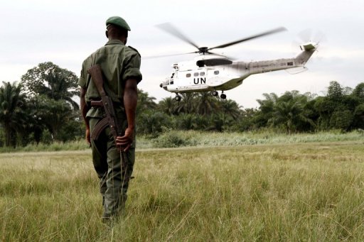 Des helicopteres de l'armee congolaise et de l'ONU bombardaient jeudi des positions des mutins du M23 dans la province du Nord-Kivu dans l'est de la Republique democratique du Congo.