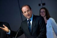 Hollande visite une ferme productrice de foie gras et d'&eacute;lectricit&eacute;
