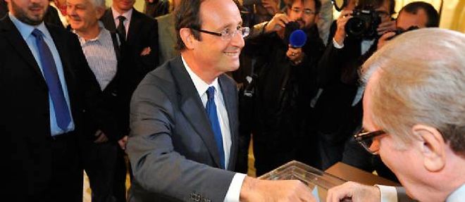 Francois Hollande a vote a Tulle.