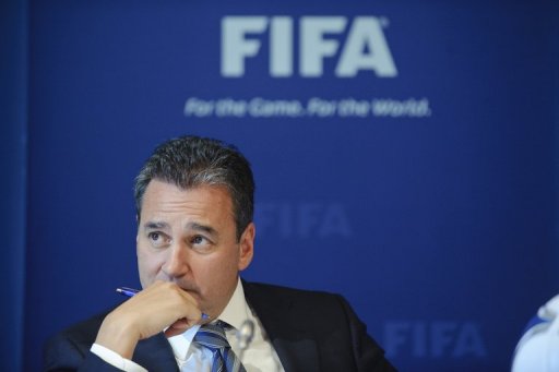 Le nouveau comite d'ethique de la Fifa va enqueter sur les conditions d'attribution des Coupes du monde 2018 et 2022, respectivement a la Russie et au Qatar, a annonce dimanche Michael Garcia, qui en preside de la chambre d'instruction.