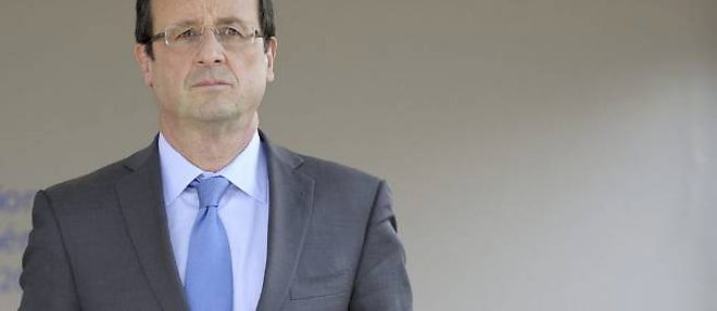 La popularite de Francois Hollande descend en fleche, d'apres un sondage Ipsos-Le Point.