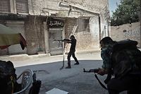 Syrie: les rebelles disent avoir abattu un avion de l'arm&eacute;e