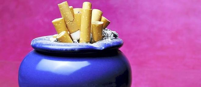 Le plan anti-tabac, qui devrait etre devoile d'ici a la fin du mois, inclura une reforme de la fiscalite visant a plus taxer les produits les moins chers, comme le tabac a rouler.