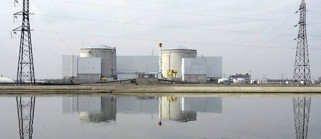 Les critiques contre la doyenne francaise des centrales, Fessenheim, s'etaient aggravees apres l'accident de Fukushima.