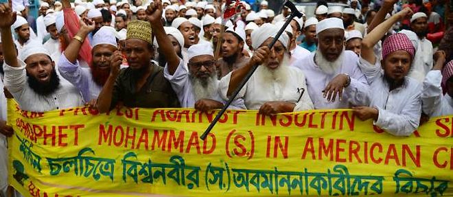 Manifestation contre le film islamophobe "Innocence of Muslim" a Dhaka, capitale du Bangladesh.