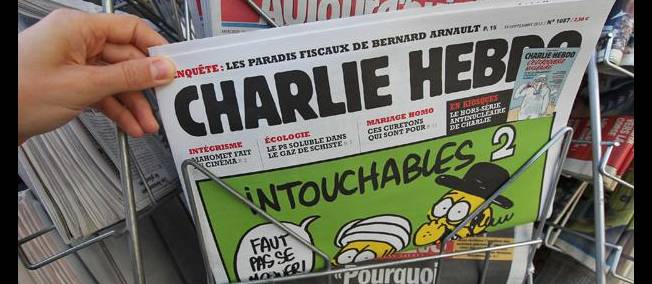 La presse, m&ecirc;me tiraill&eacute;e, fait front derri&egrave;re &quot;Charlie Hebdo&quot;