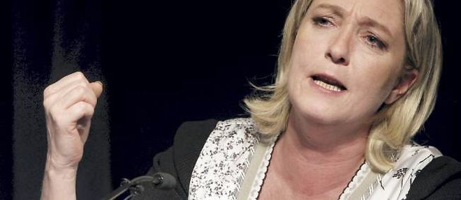 Marine Le Pen reunit son parti ce week-end a La Baule pour donner sa feuille de route.