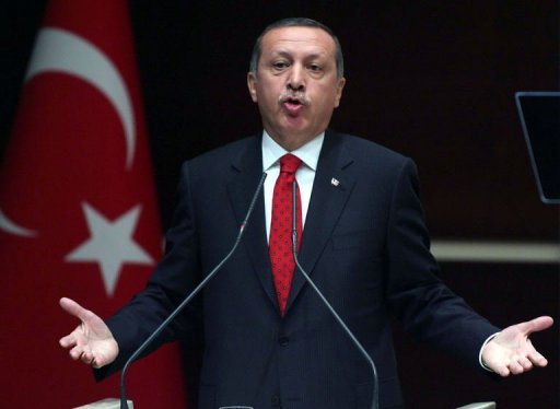 Turquie la justice condamne lourdement des centaines d'officiers pour