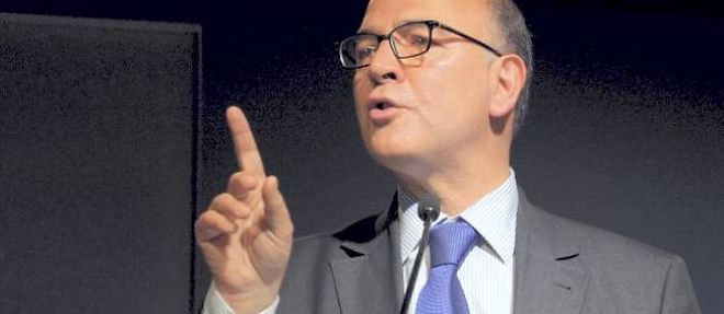 Le ministre de l'Economie, Pierre Moscovici, a assure etre pret a revenir sur la reforme de l'imposition des plus-values de cessions d'entreprises, decriee par les createurs d'entreprises.
