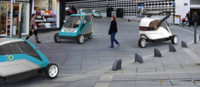 Solution legere de mobilite urbaine, Icare a ete imaginee par de jeunes etudiants sous le patronage de l'inventeur de la Twingo