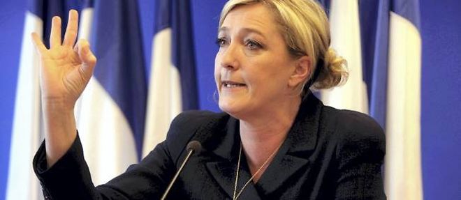 Marine Le Pen attaque la volonte du patron de LVMH d'obtenir la nationalite belge.