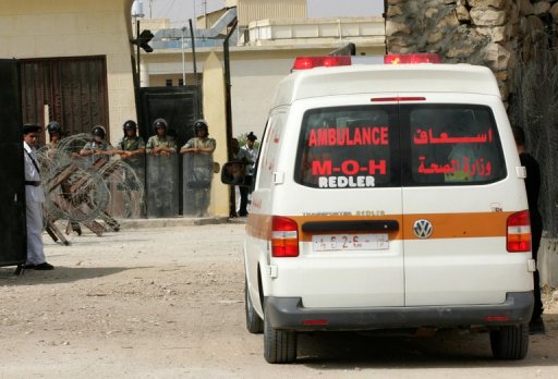 Un Palestinien a ete tue et deux autres blesses, dont un enfant, samedi soir lors d'un raid aerien israelien a Jabaliya, dans la bande de Gaza, a-t-on indique de sources medicales palestiniennes.